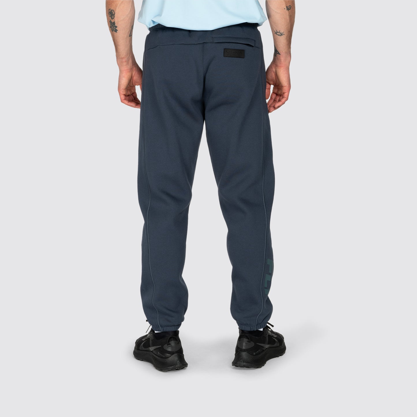 Undisputed Relaxed Fit Joggers